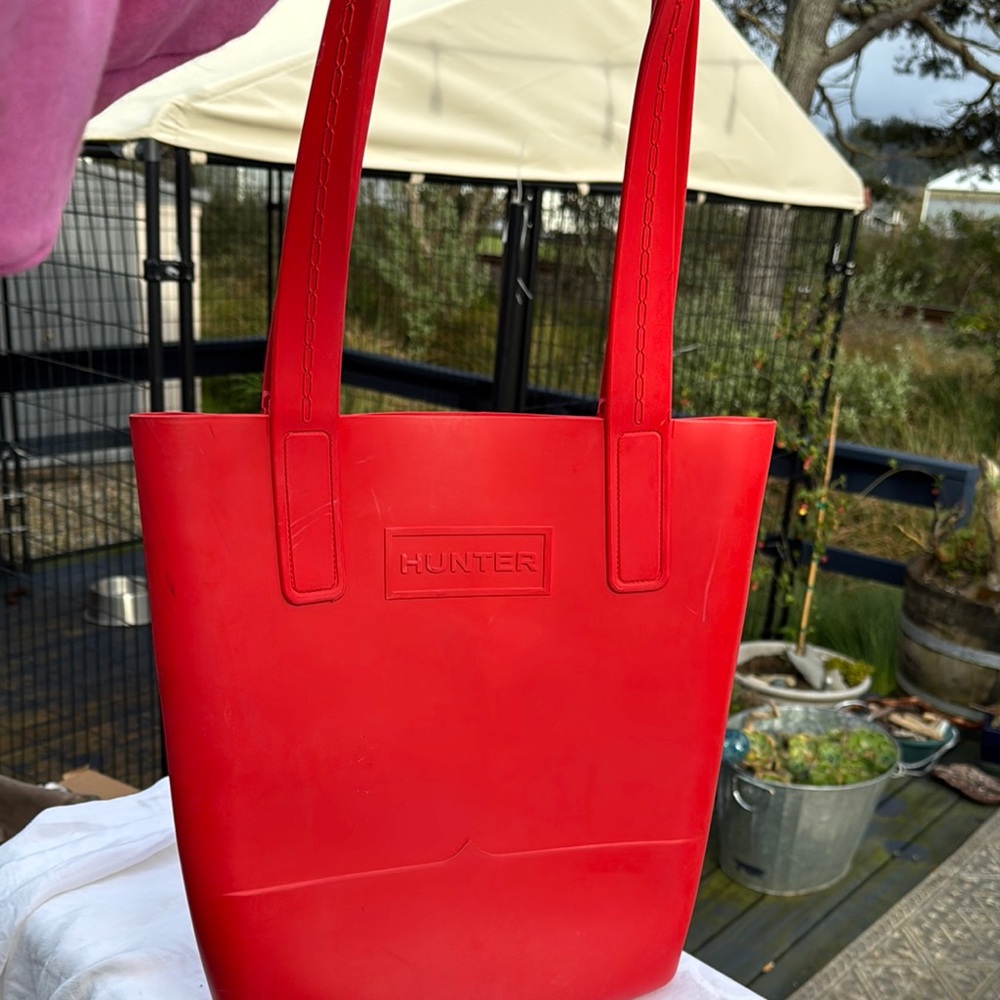 Hunter Red Tote Bag Rubber tote - Picture 3 of 8